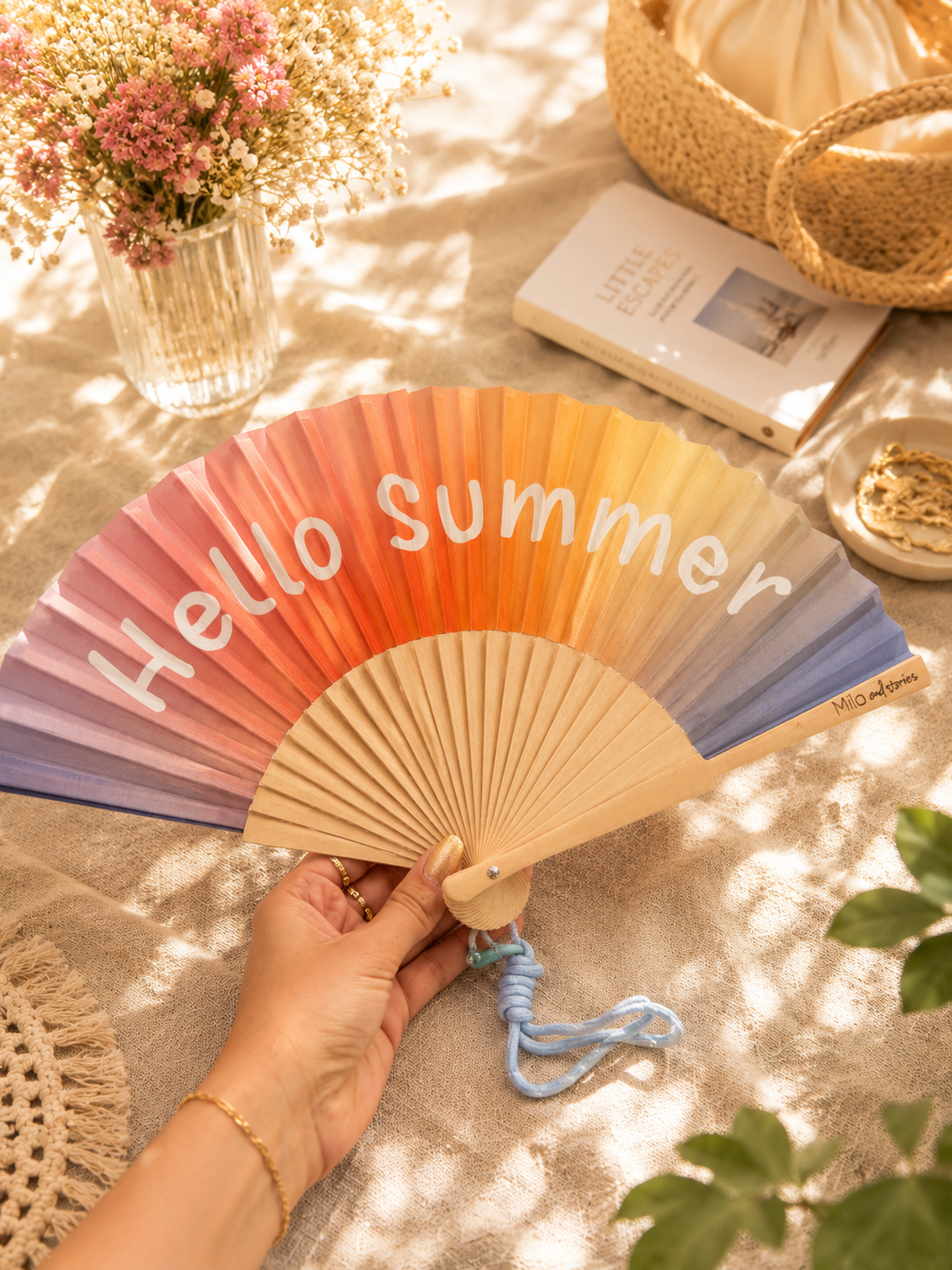 eventail hello summer