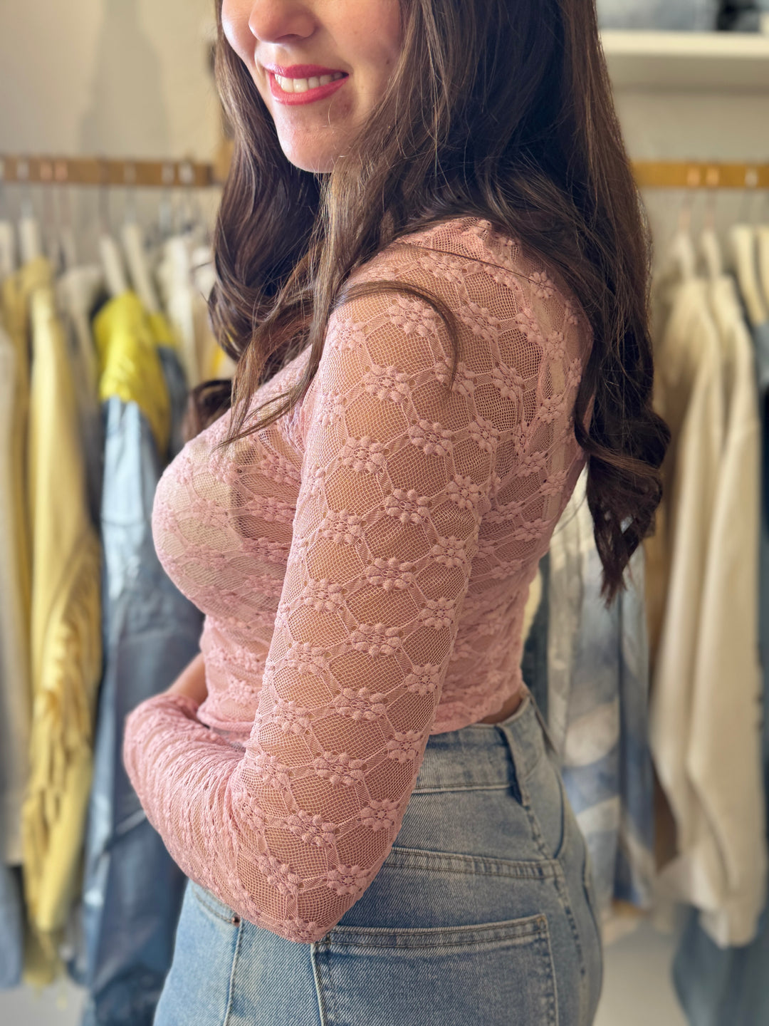 Top en dentelle rose Aline