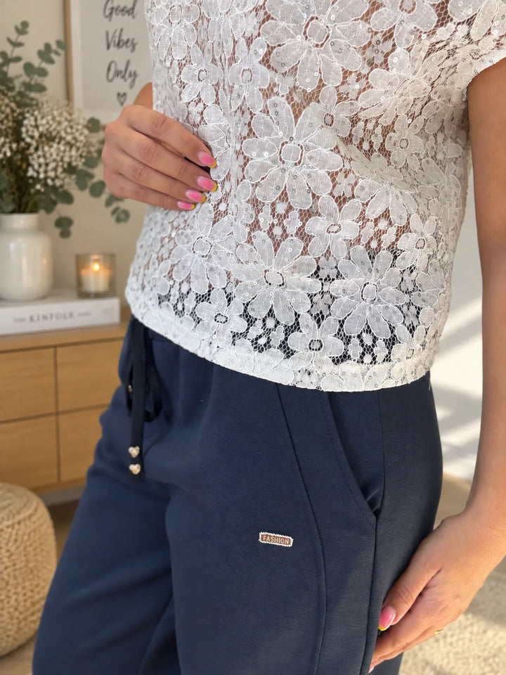 Top blanc brodé sequins argentés motif floral - Fabrication Italienne