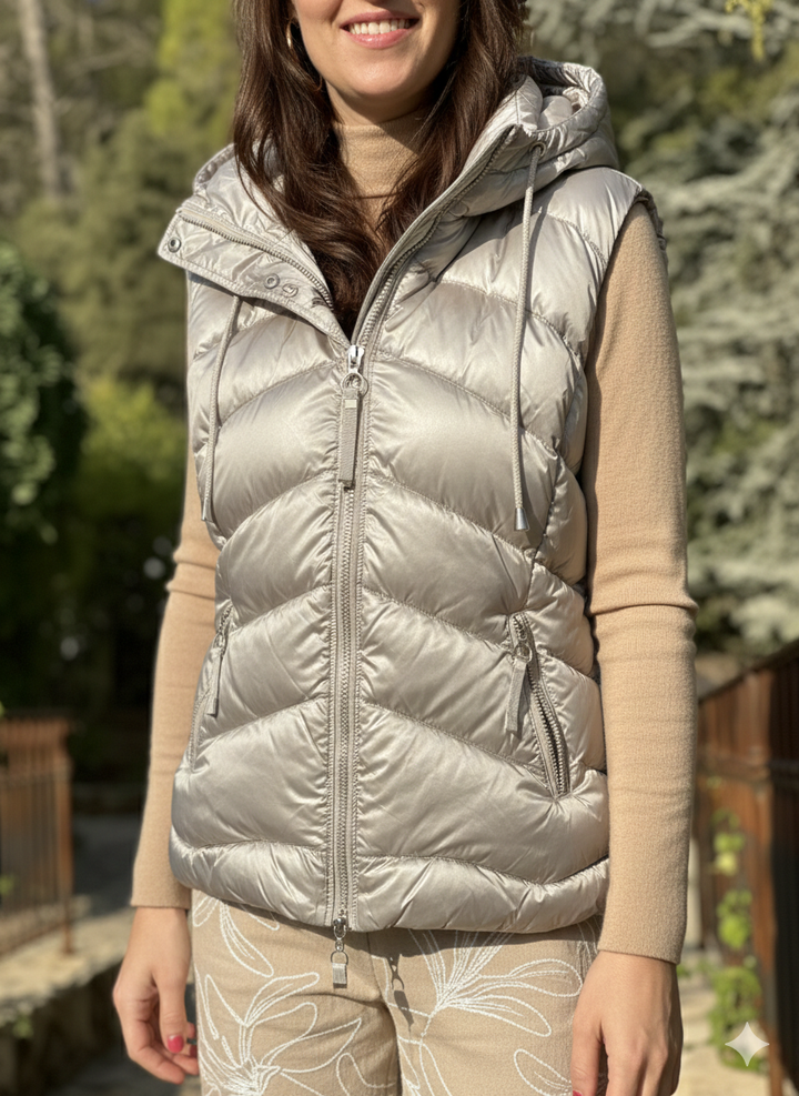 Doudoune sans manches brillante à capuche – Champagne ambre
